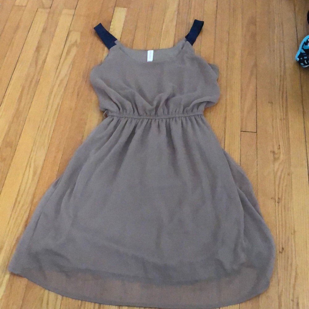 cute tan dress